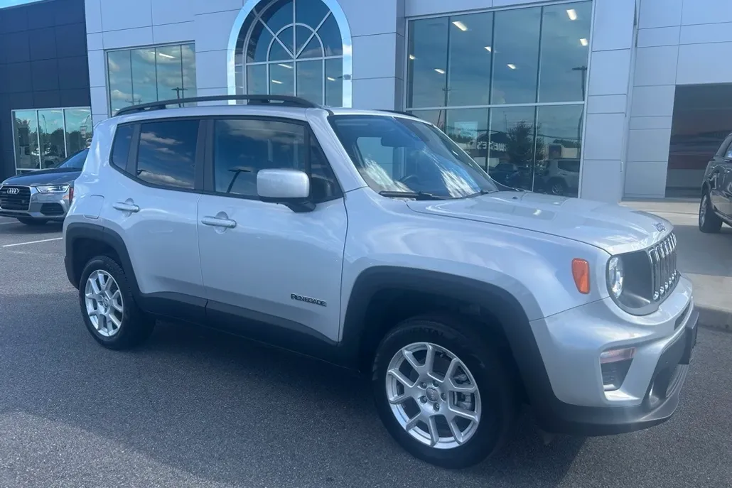 2021 Jeep Renegade Latitude photo 1