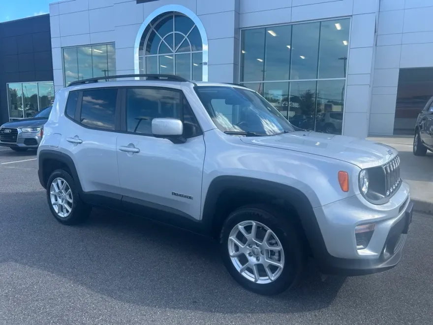 2021 Jeep Renegade Latitude photo 1