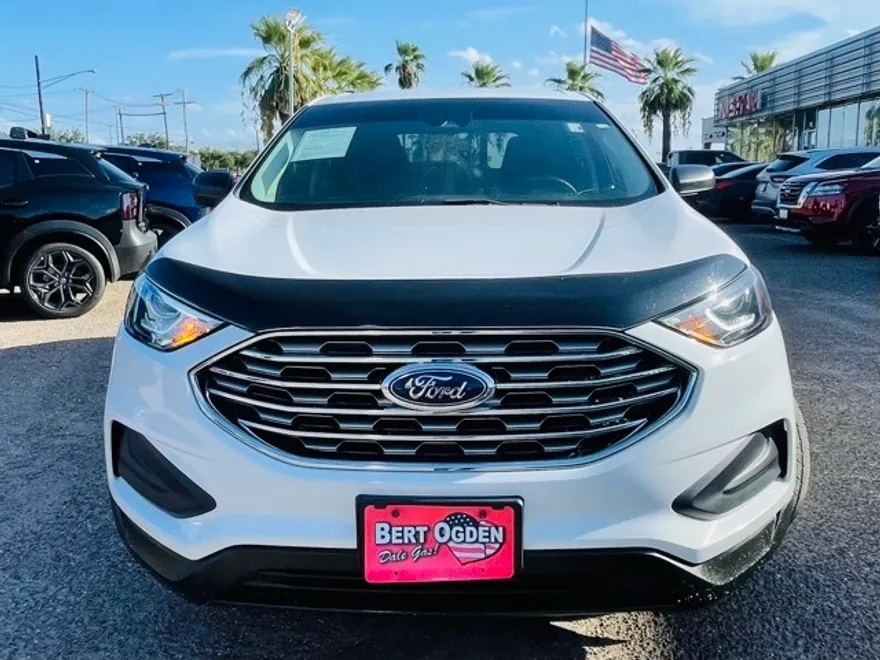 2020 Ford Edge SE photo 1
