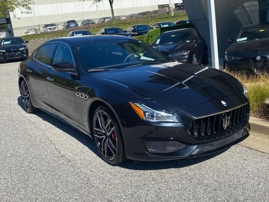 2022 Maserati Quattroporte Modena photo 1