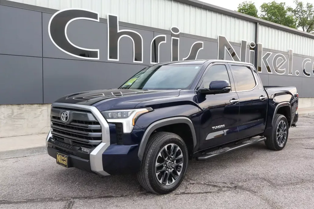 2024 Toyota Tundra Limited photo 1