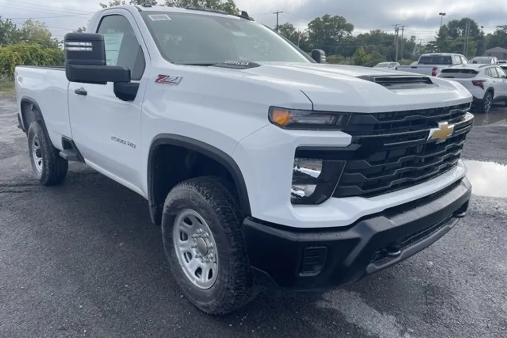 2025 Chevrolet Silverado 2500HD Work Truck photo 1
