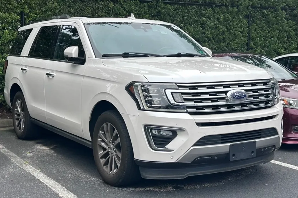 2018 Ford Expedition Limited photo 1