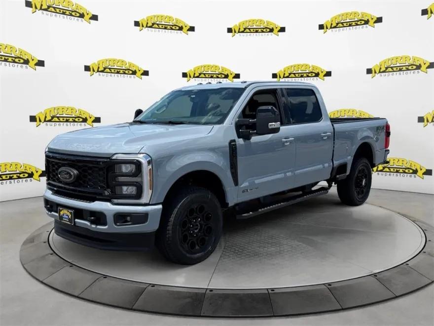 2025 Ford F-350 photo 1