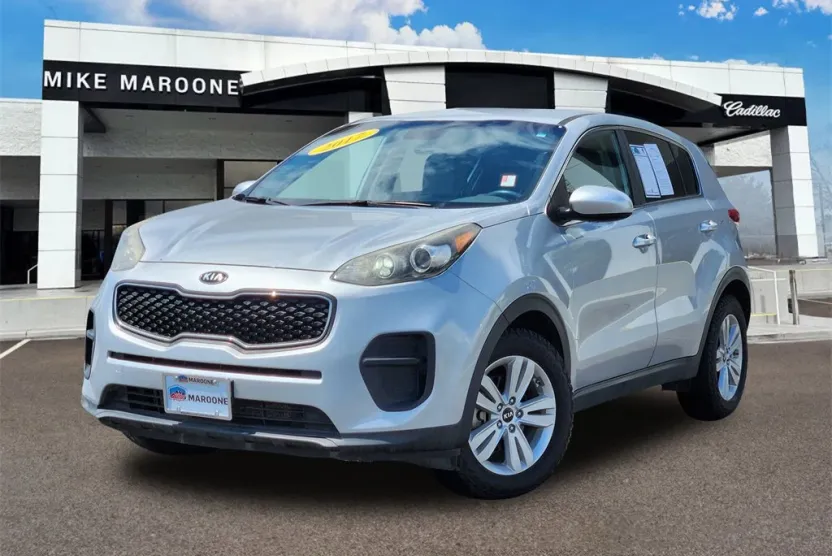 2017 Kia Sportage LX photo 1