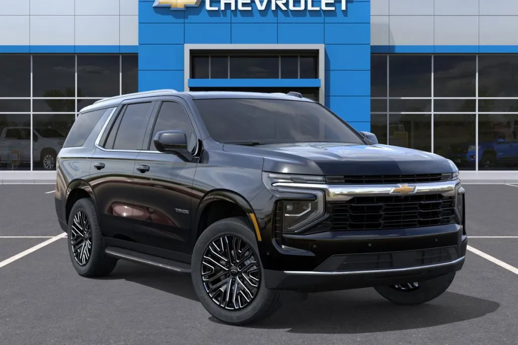 2025 Chevrolet Tahoe LS photo 1