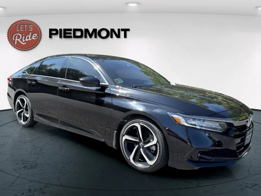 2022 Honda Accord Sport 2.0T photo 1