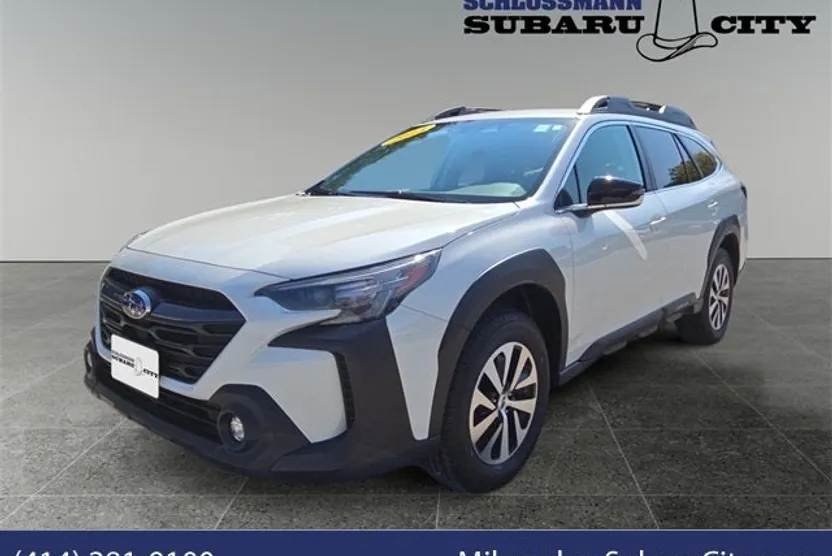 2023 Subaru Outback Premium photo 1
