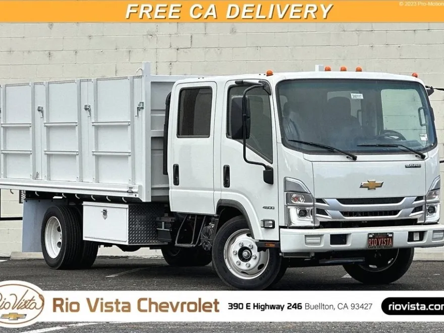 2024 Chevrolet Silverado 4500HD photo 1