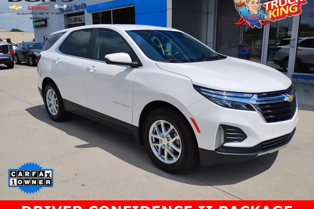 2022 Chevrolet Equinox LT photo 1