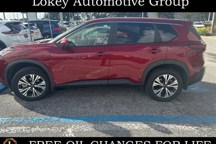2023 Nissan Rogue SV photo 1