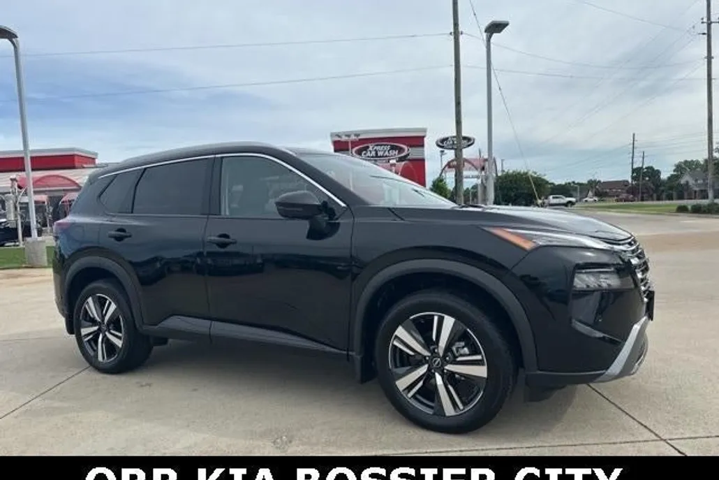 2024 Nissan Rogue SL photo 1