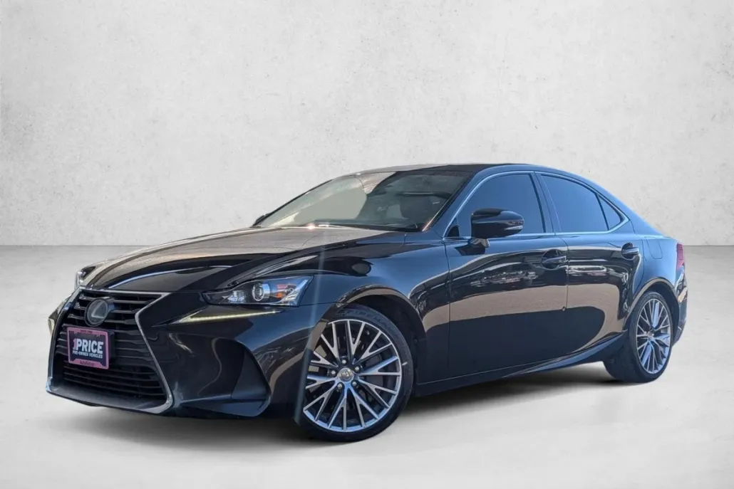 2019 Lexus IS 300 photo 1