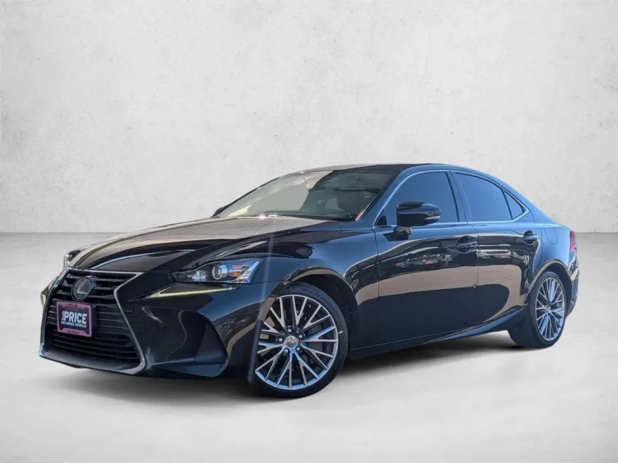 2019 Lexus IS 300 photo 1