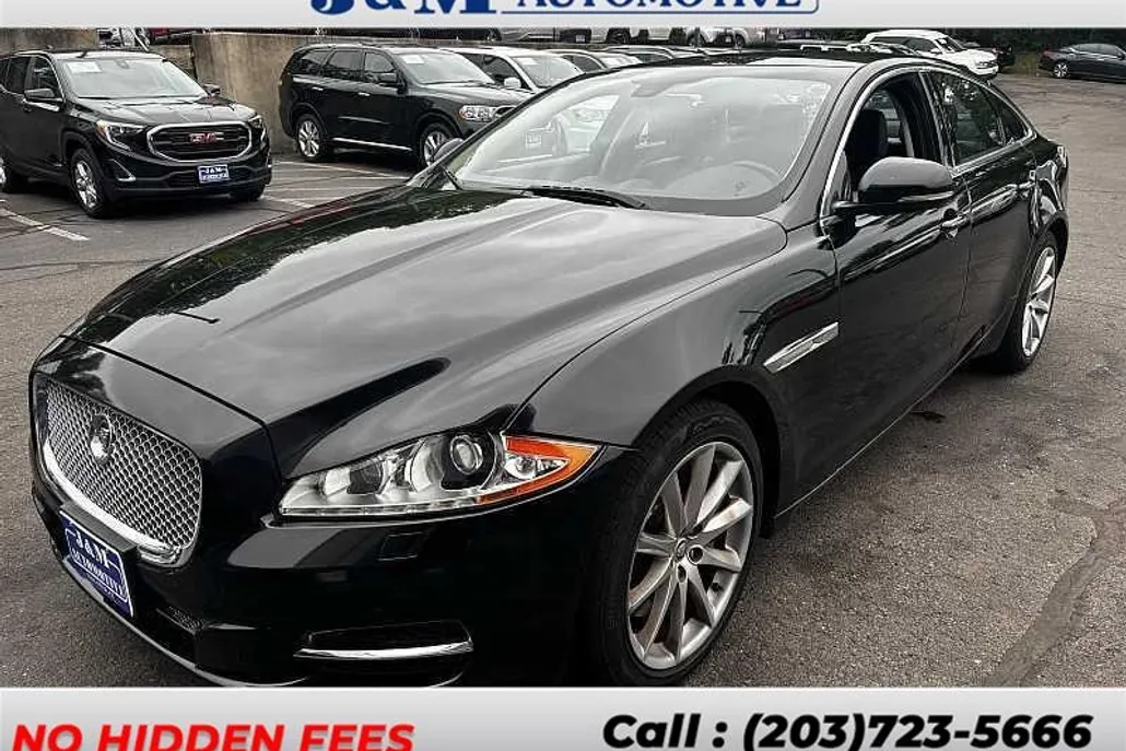 2013 Jaguar XJ photo 1