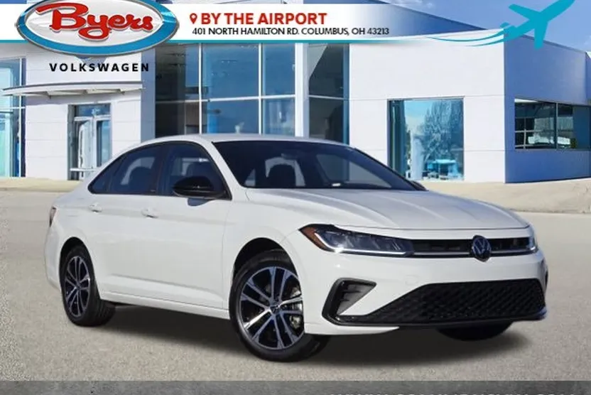 2025 Volkswagen Jetta Sport photo 1