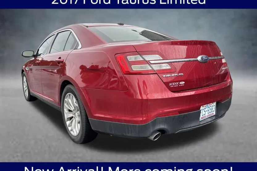 2017 Ford Taurus Limited photo 1