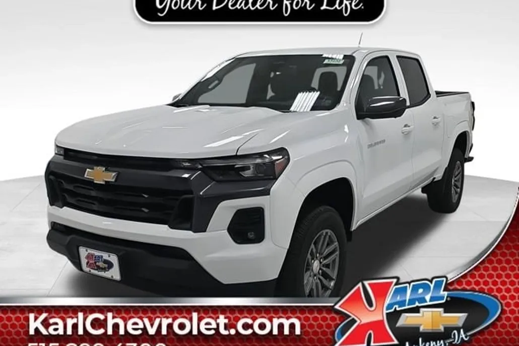 2025 Chevrolet Colorado Work Truck LT photo 1