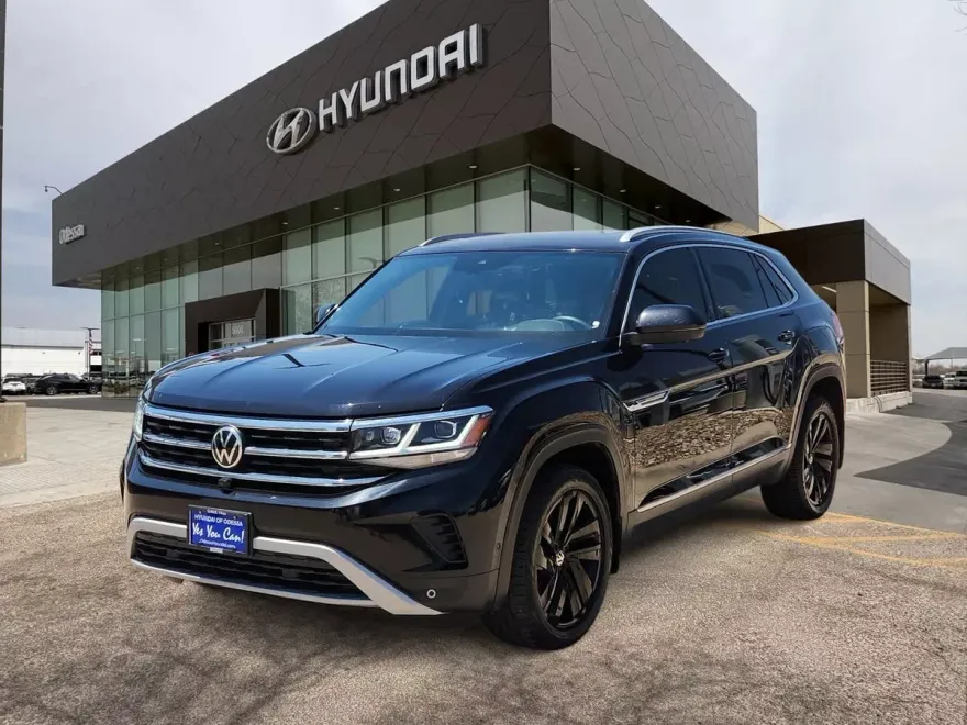 2021 Volkswagen Atlas Cross Sport V6 SEL Premium photo 1