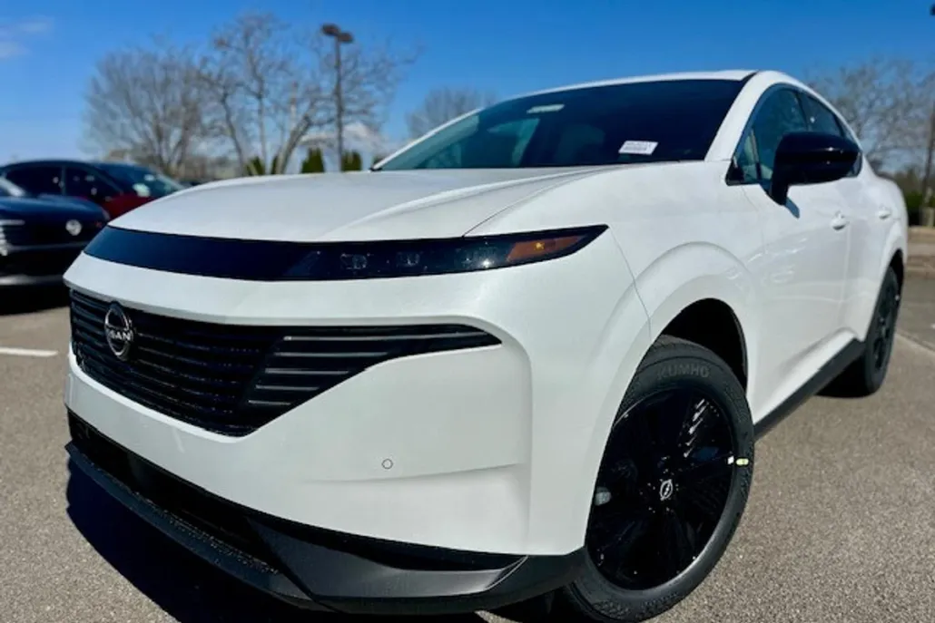 2025 Nissan Murano SV photo 1