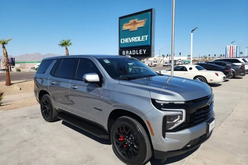 2026 Chevrolet Tahoe RST photo 1
