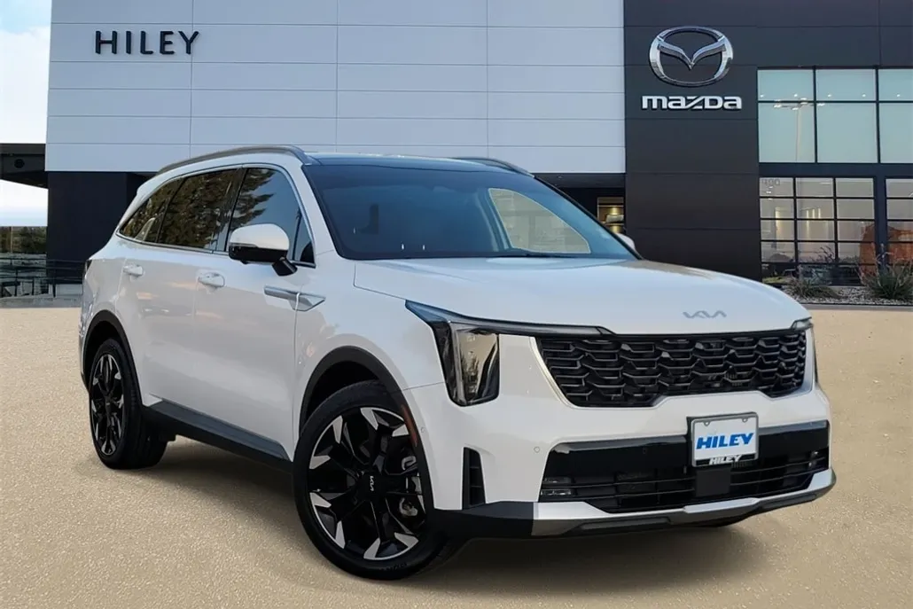 2024 Kia Sorento SX photo 1