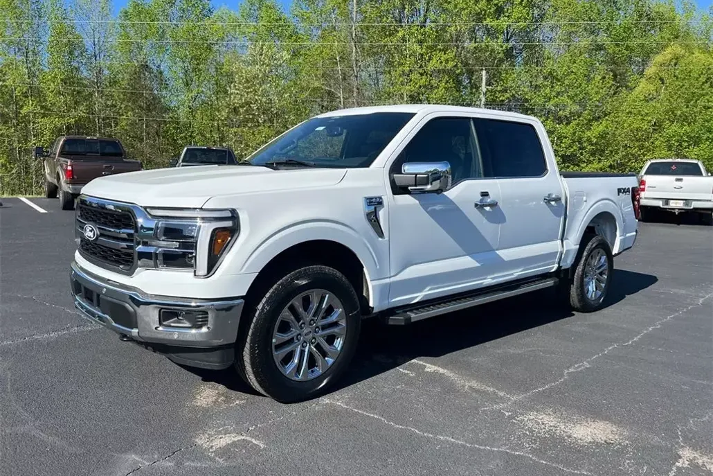 2025 Ford F-150 Lariat photo 1