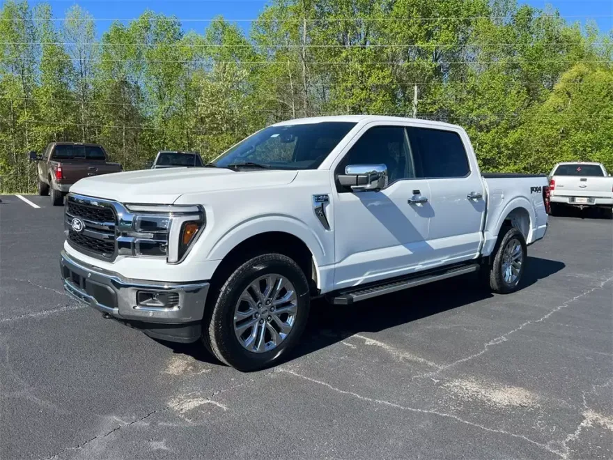 2025 Ford F-150 Lariat photo 1
