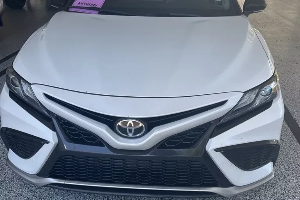 2021 Toyota Camry XSE photo 1