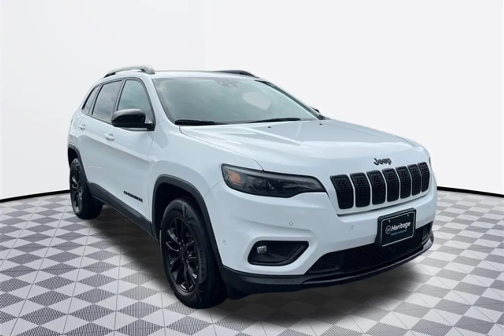 2023 Jeep Cherokee Altitude photo 1