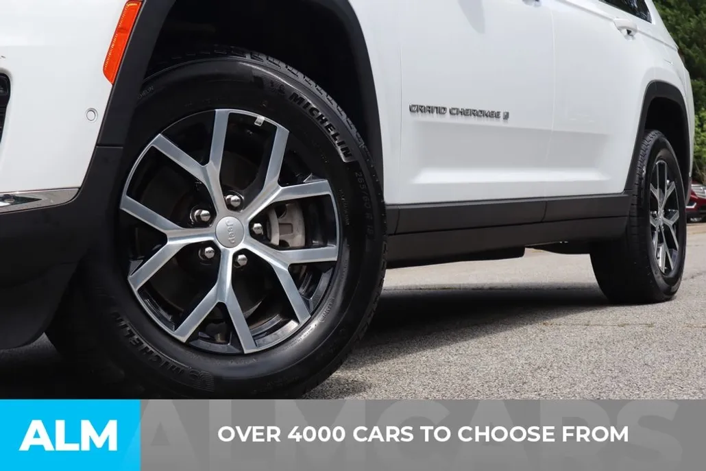 2024 Jeep Grand Cherokee Limited photo 1