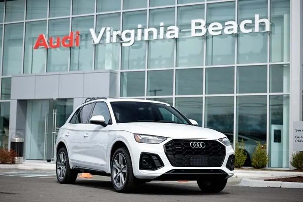 2025 Audi Q5 45 S line Premium photo 1