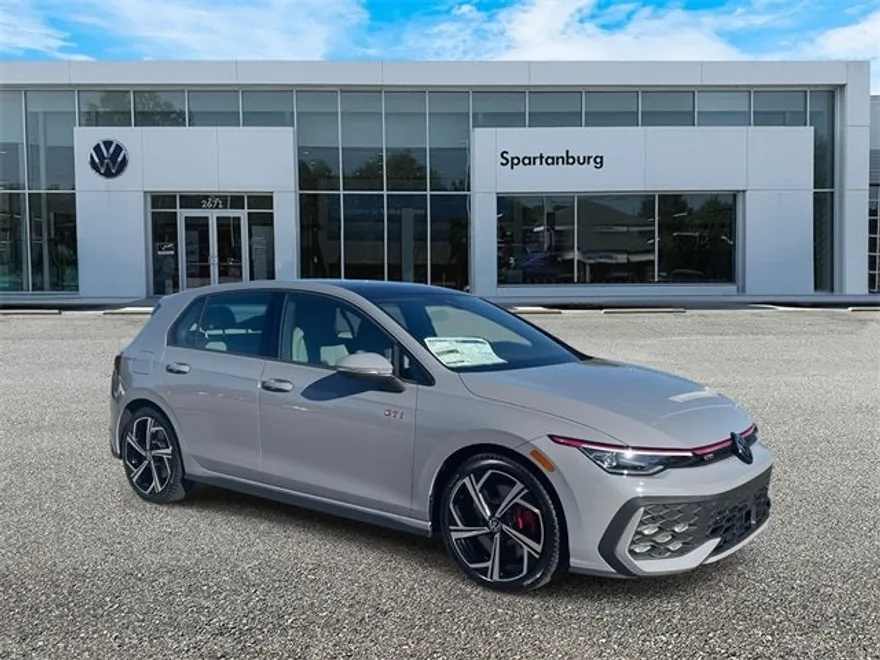 2025 Volkswagen Golf GTI SE photo 1
