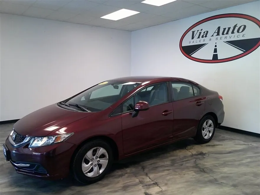 2013 Honda Civic LX photo 1