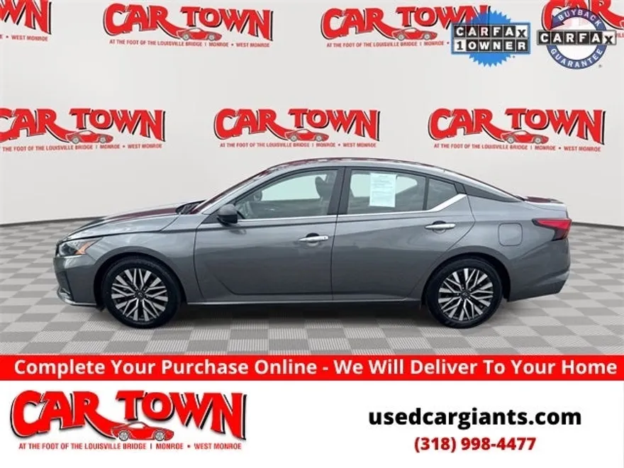 2024 Nissan Altima 2.5 SV photo 1