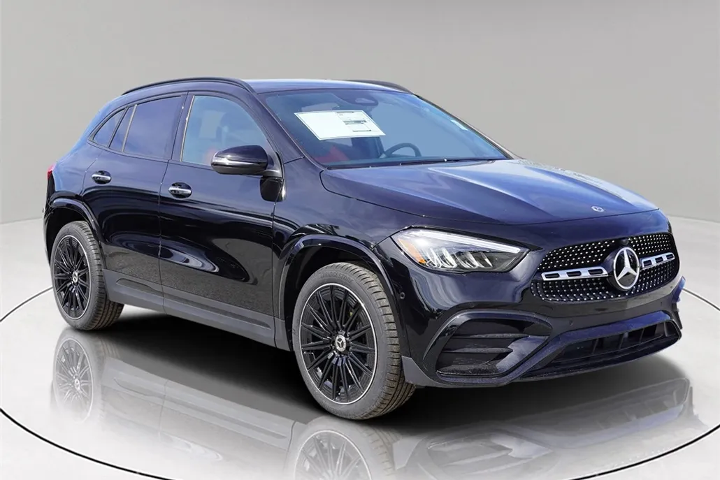 2025 Mercedes Benz GLA 250 photo 1