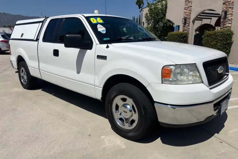 2006 Ford F-150 XLT photo 1