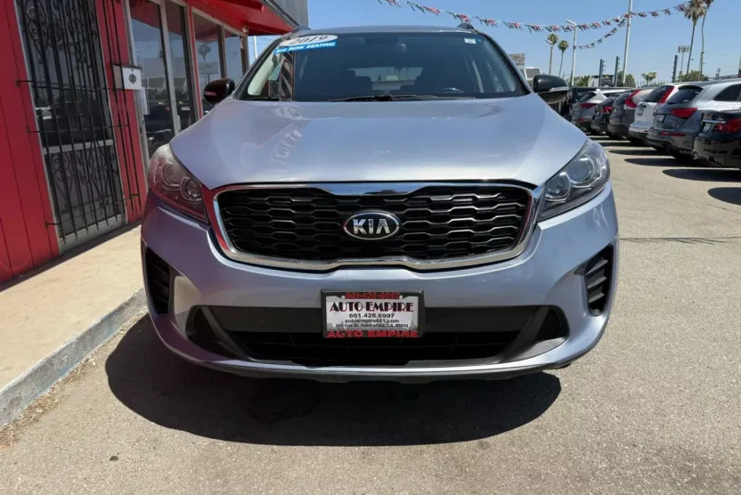 2019 Kia Sorento LX S photo 1