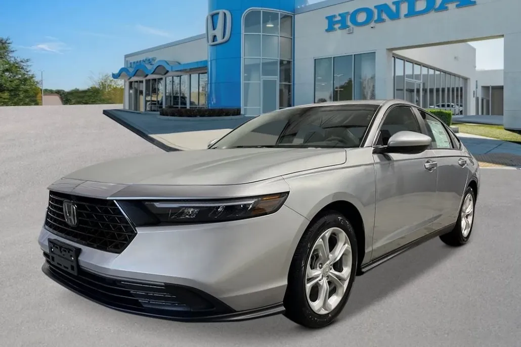 2025 Honda Accord LX photo 1