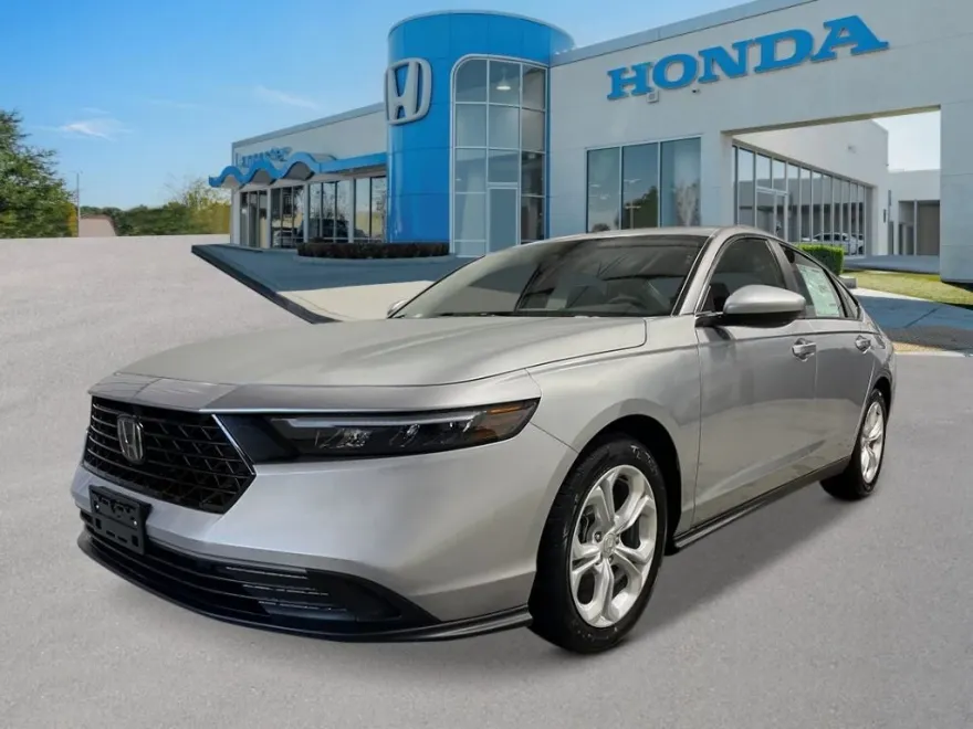 2025 Honda Accord LX photo 1