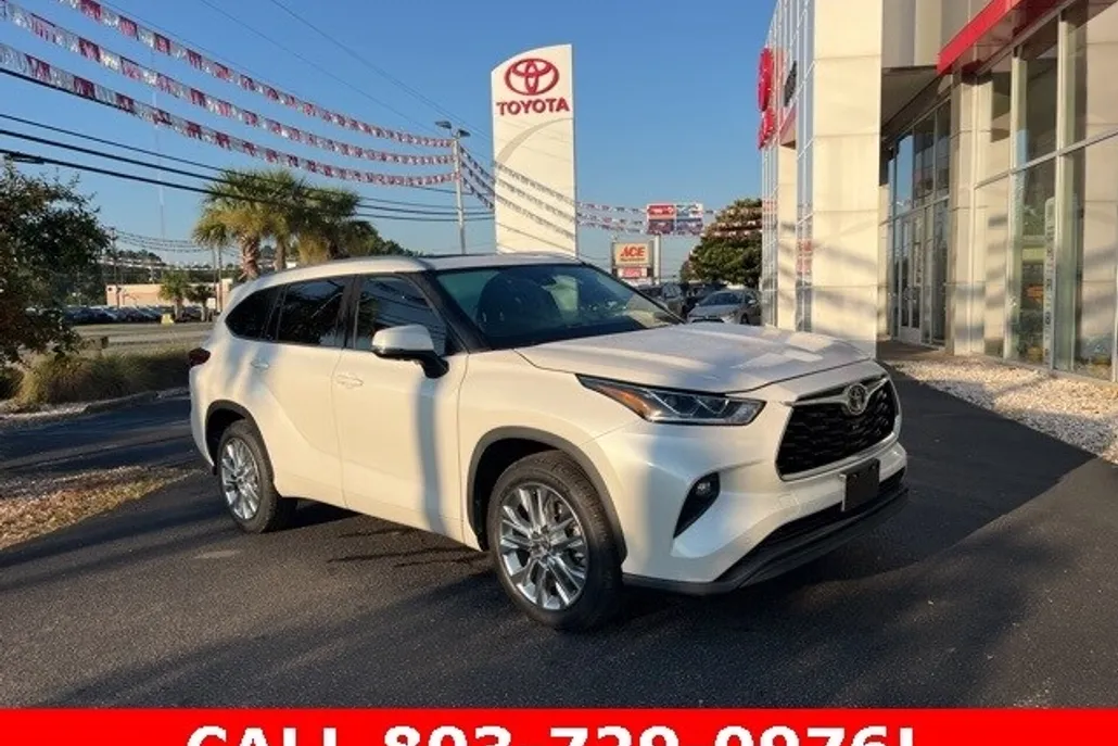 2020 Toyota Highlander Limited photo 1