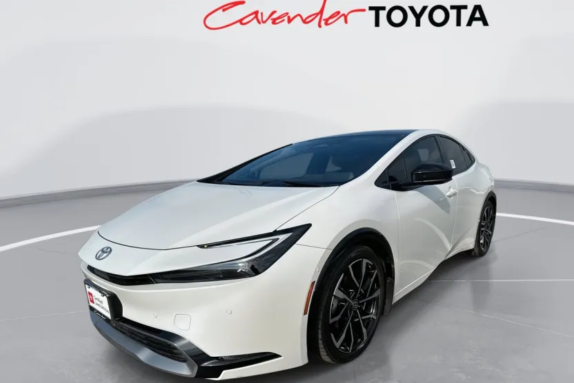 2024 Toyota Prius Prime XSE Premium Advanced photo 1