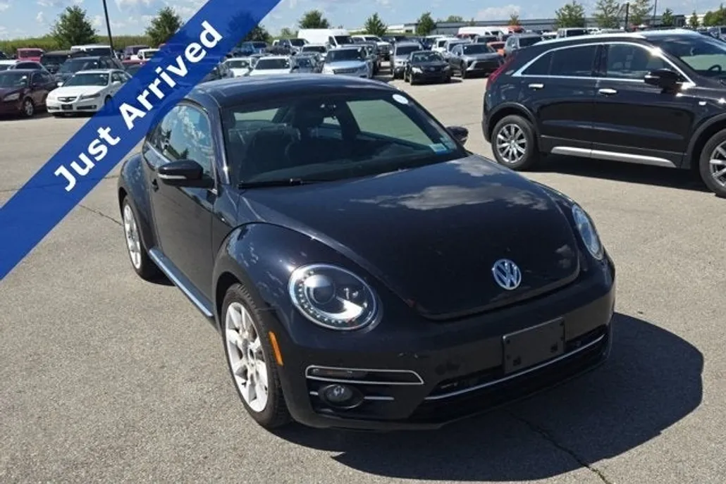 2019 Volkswagen Beetle Final Edition SEL photo 1