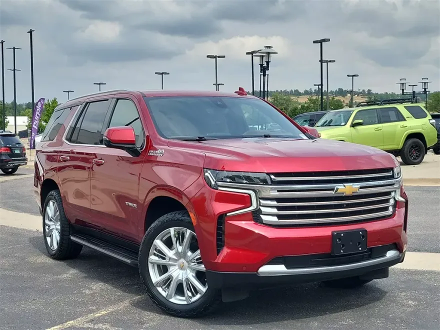 2022 Chevrolet Tahoe High Country photo 1
