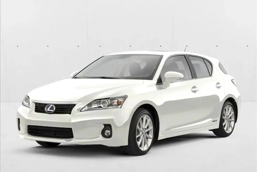 2013 Lexus CT 200h photo 1