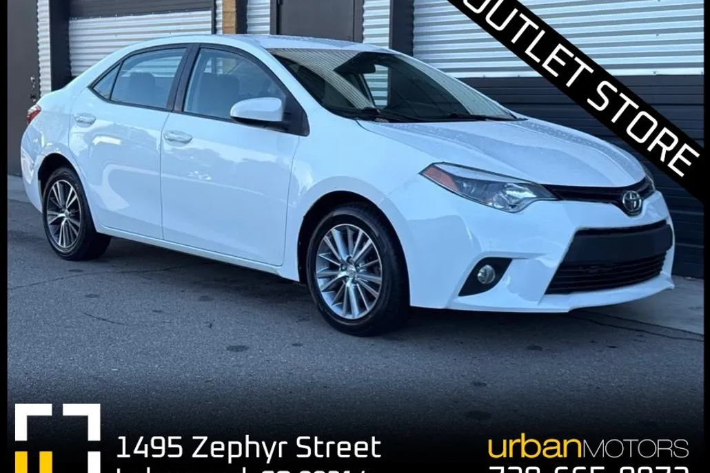 2016 Toyota Corolla LE Plus photo 1