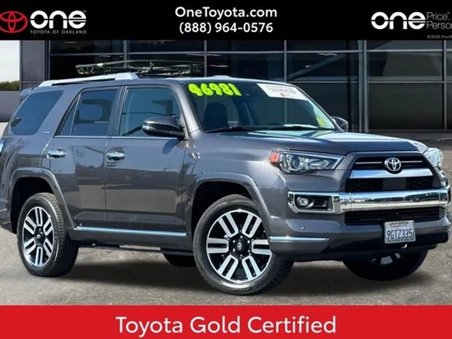 2023 Toyota 4Runner Limited photo 1