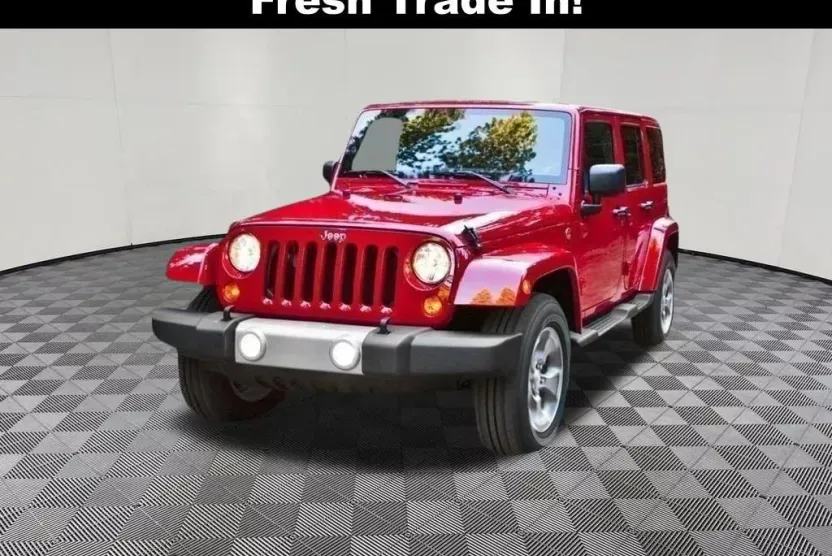 2015 Jeep Wrangler Unlimited Rubicon photo 1