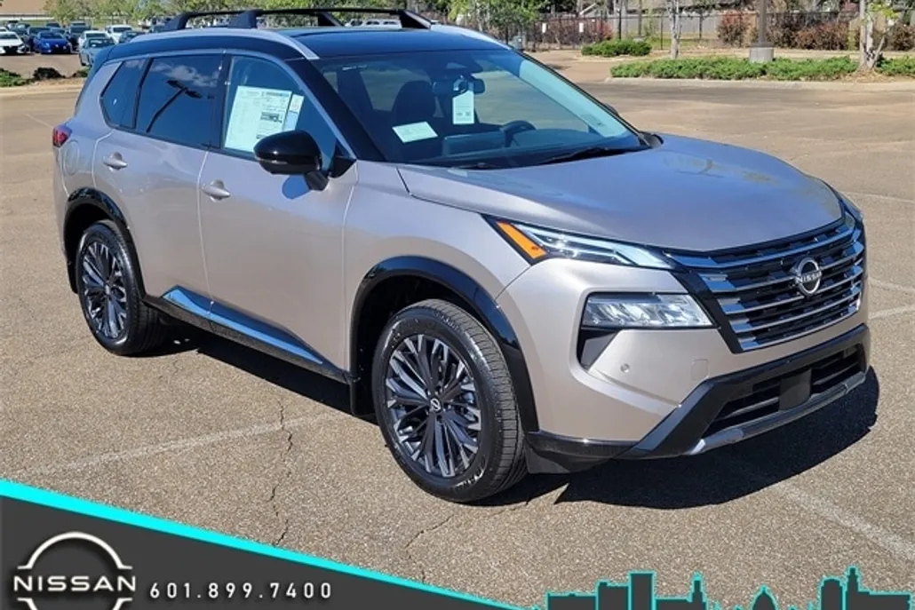 2025 Nissan Rogue Platinum photo 1
