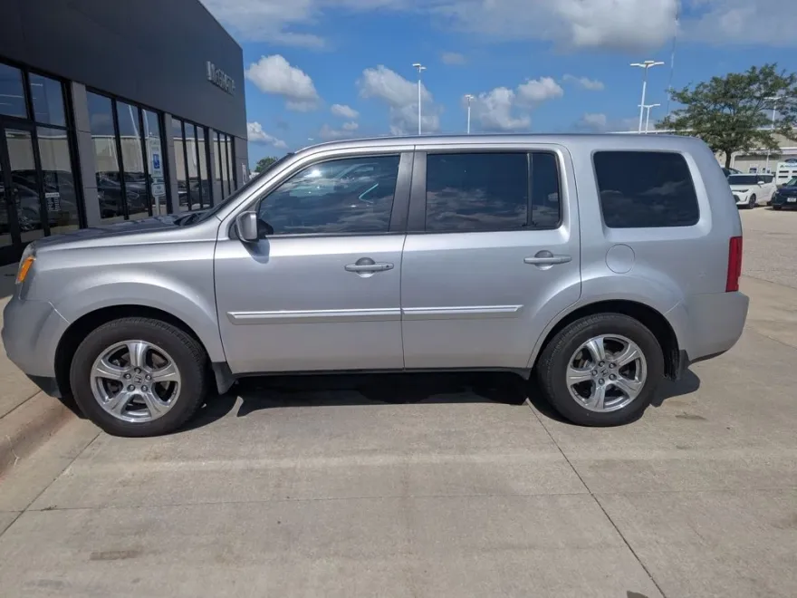 2013 Honda Pilot EX photo 1